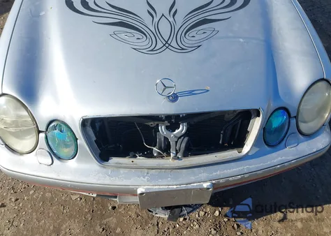 2000 Mercedes-Benz Clk 320 из США, поврежденный, VIN WDBLK65G4YT046410